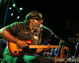 Alvin Youngblood Hart Warsaw 2012